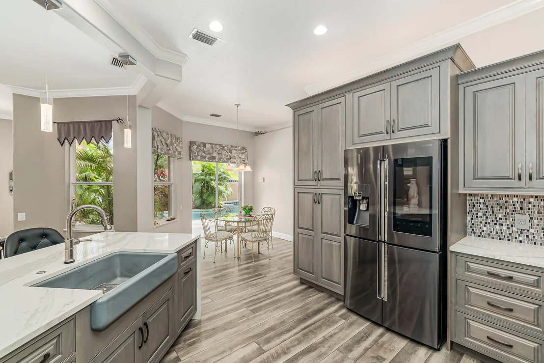 Photo of 920 Palm Brook Drive