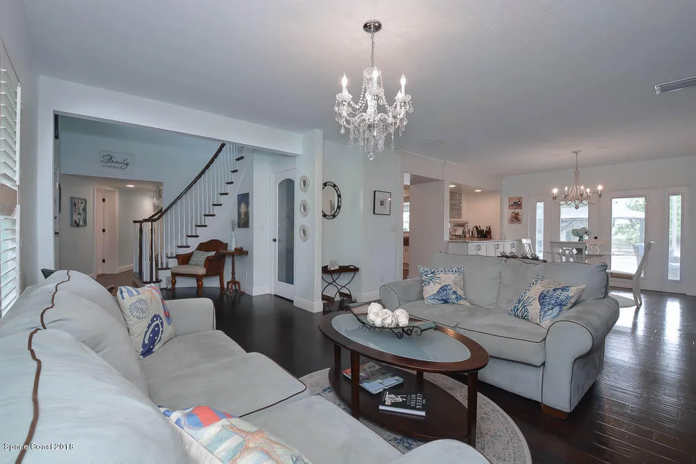 Photo of 1866 River Shore Drive