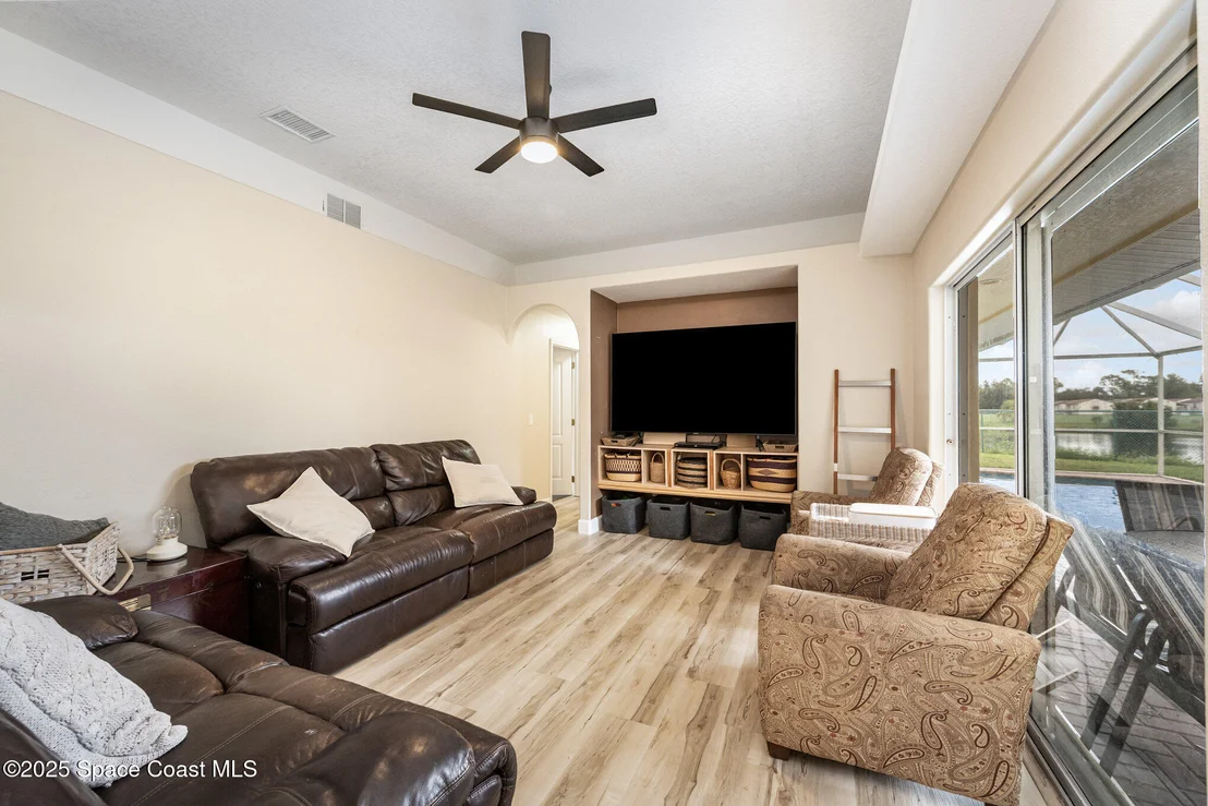 Photo of 5071 Somerville Drive