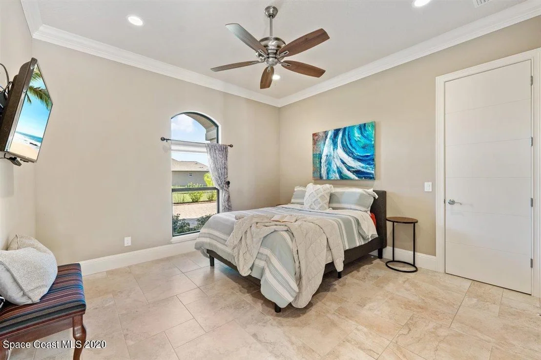 Photo of 924 Derby Lane