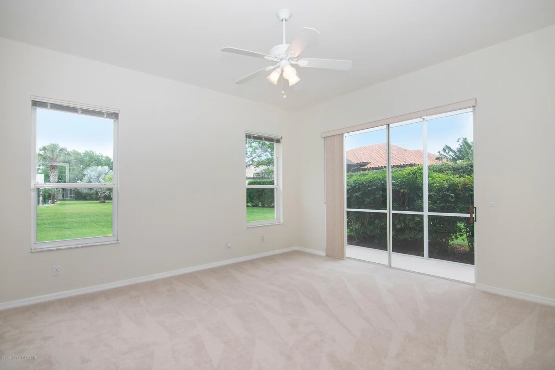Photo of 759 Glengarry Drive