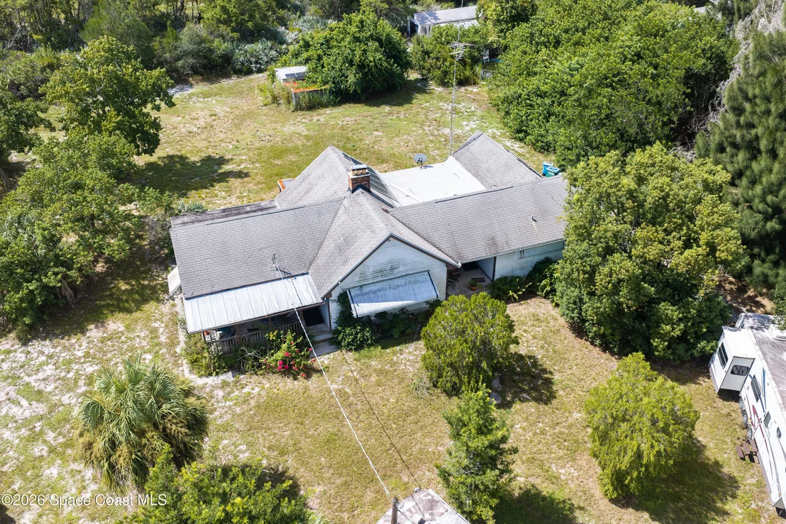 Photo of 6715 Whispering Pines Lane
