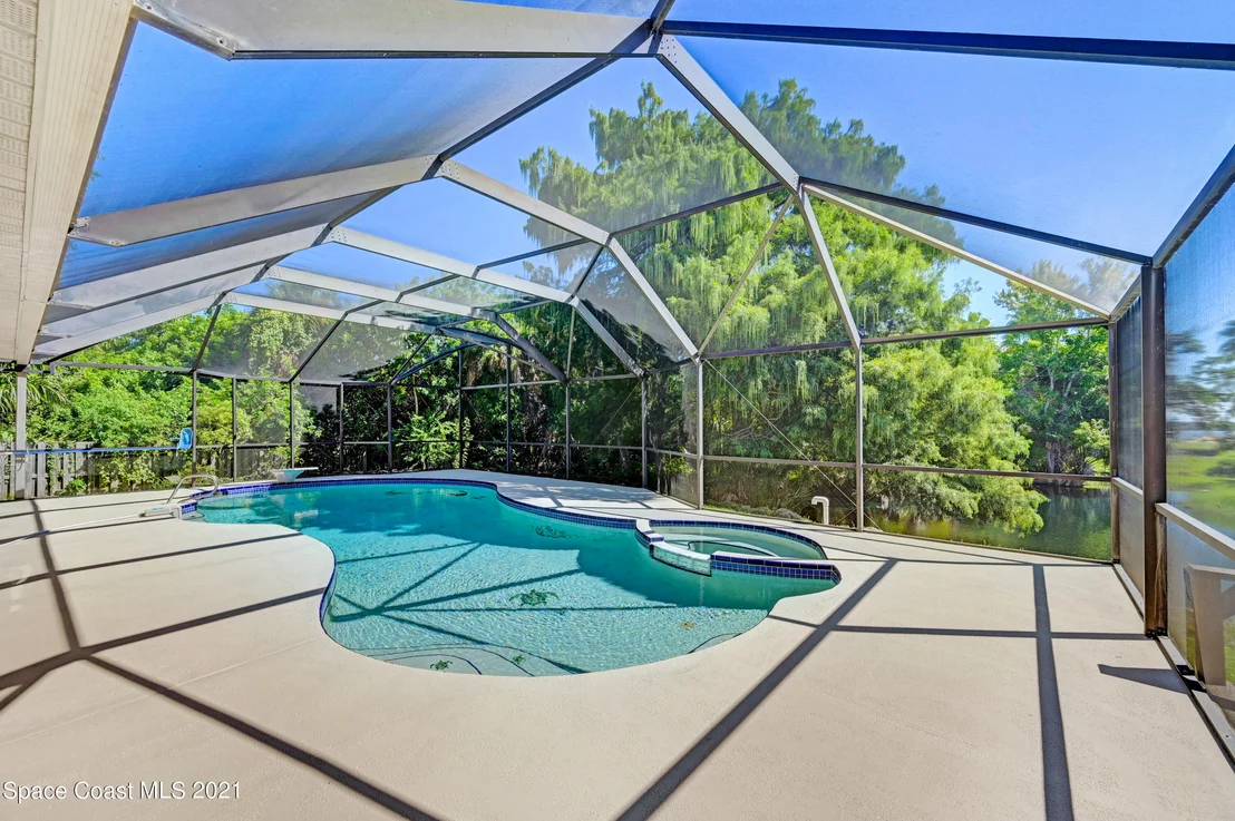 Photo of 255 River Road Circle