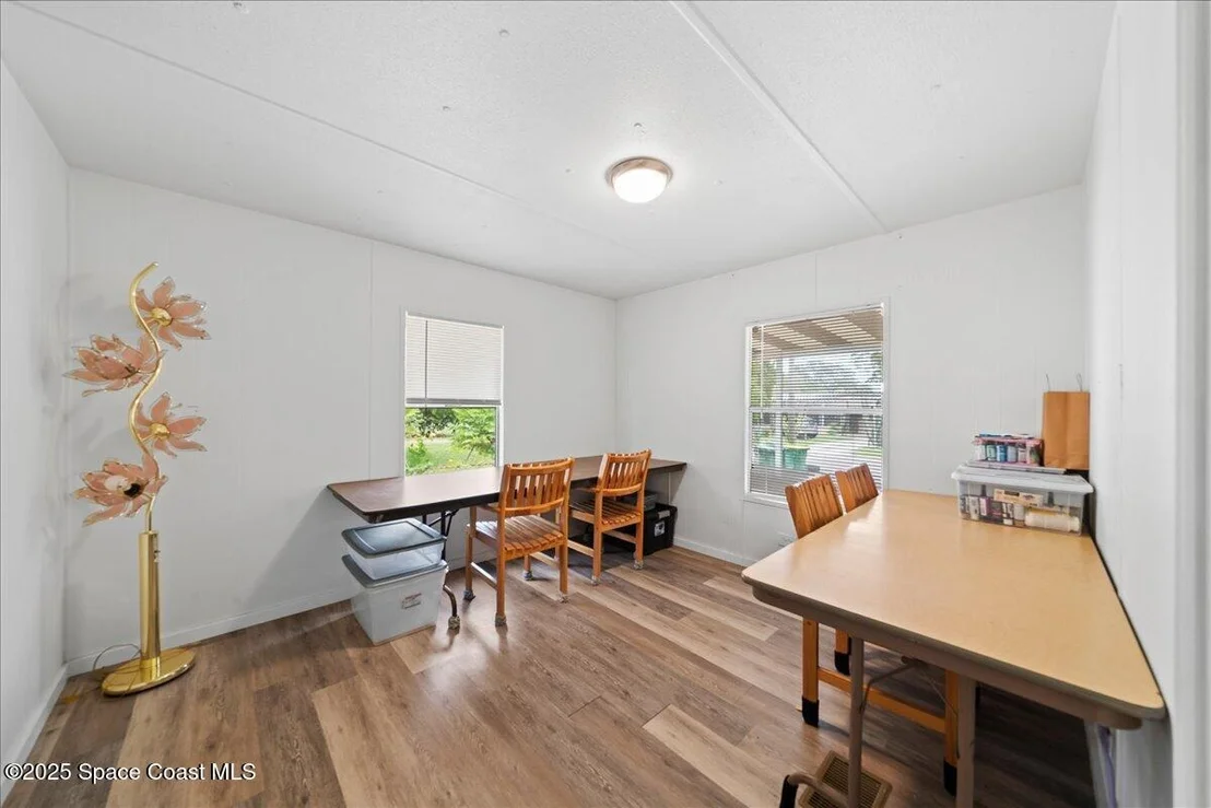 Photo of 6983 Chestnut Drive