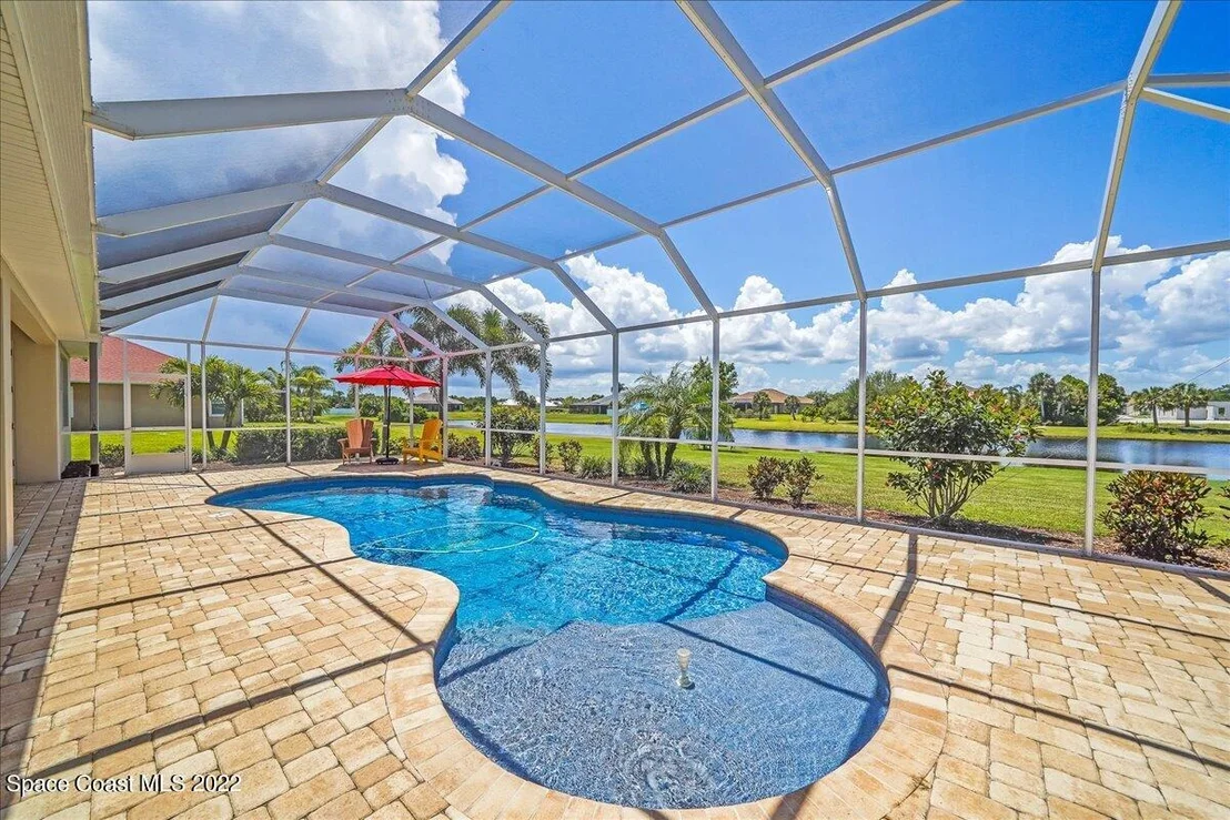 Photo of 1360 Corey Road