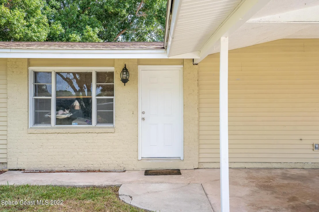 Photo of 3074 Grace Street