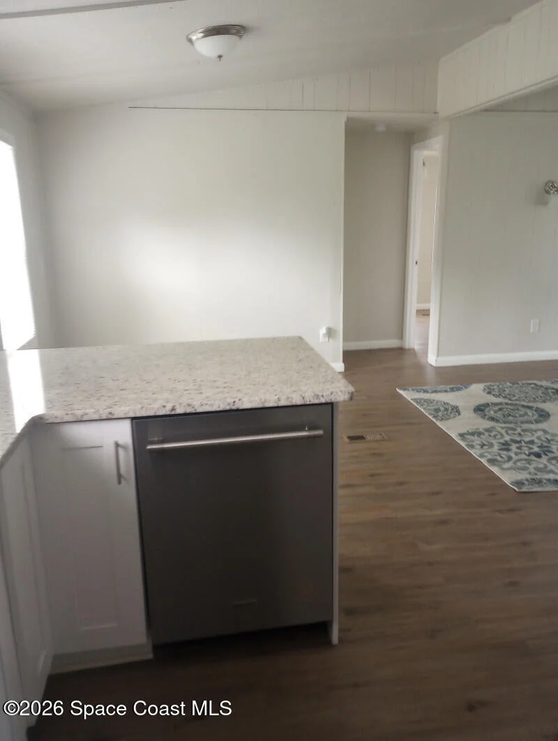 Photo of 4889 Cambridge Drive