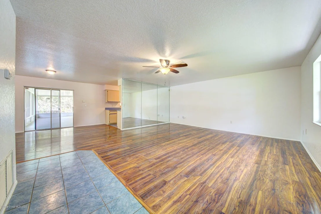 Photo of 723 Aurora Street