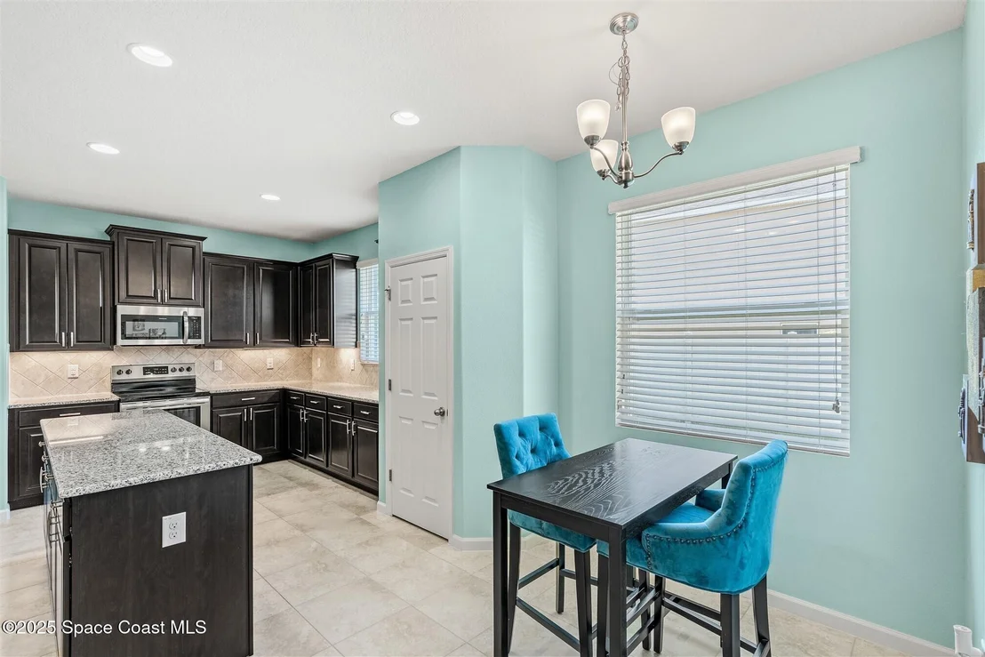 Photo of 541 Stonebriar Drive