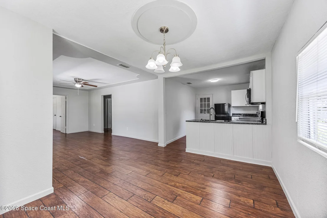Photo of 2254 Pelham Street NE