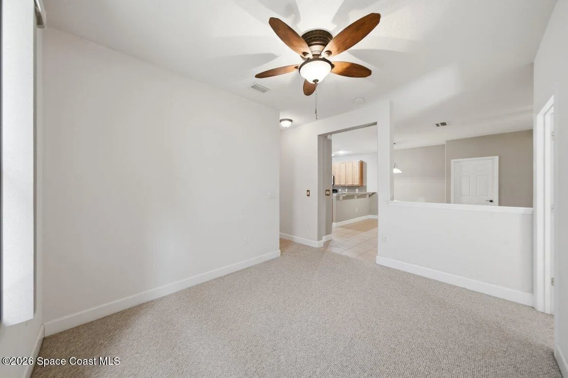 Photo of 594 Dryden Circle