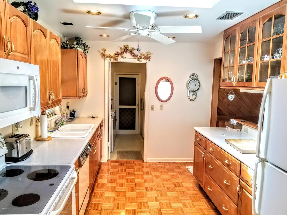 Photo of 945 Bluewater Drive