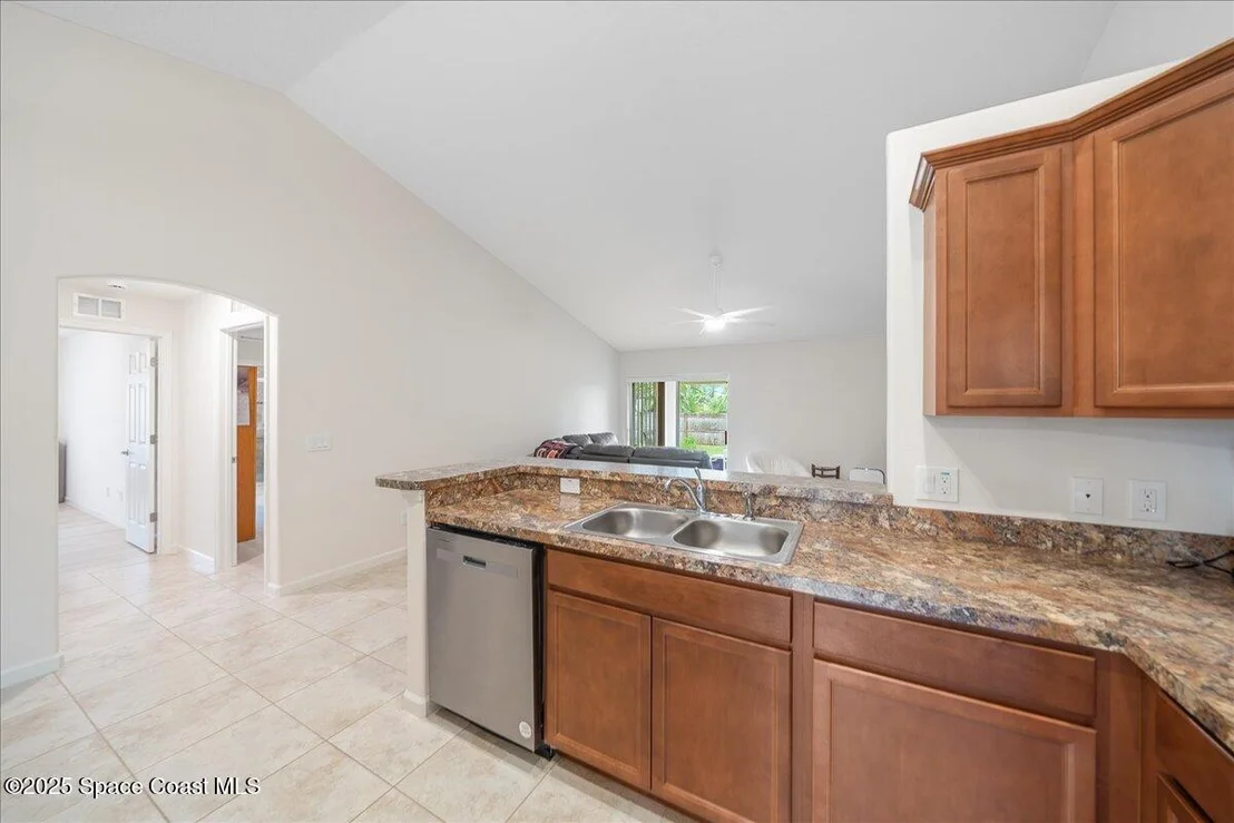 Photo of 7180 Ackerman Avenue