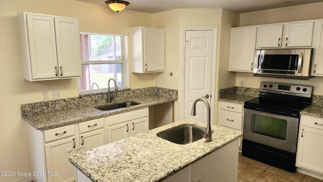 Photo of 1343 Sorento Circle