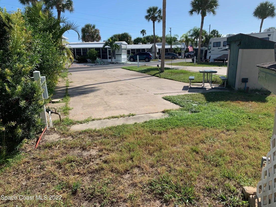 Photo of 301 Galaxy Lane
