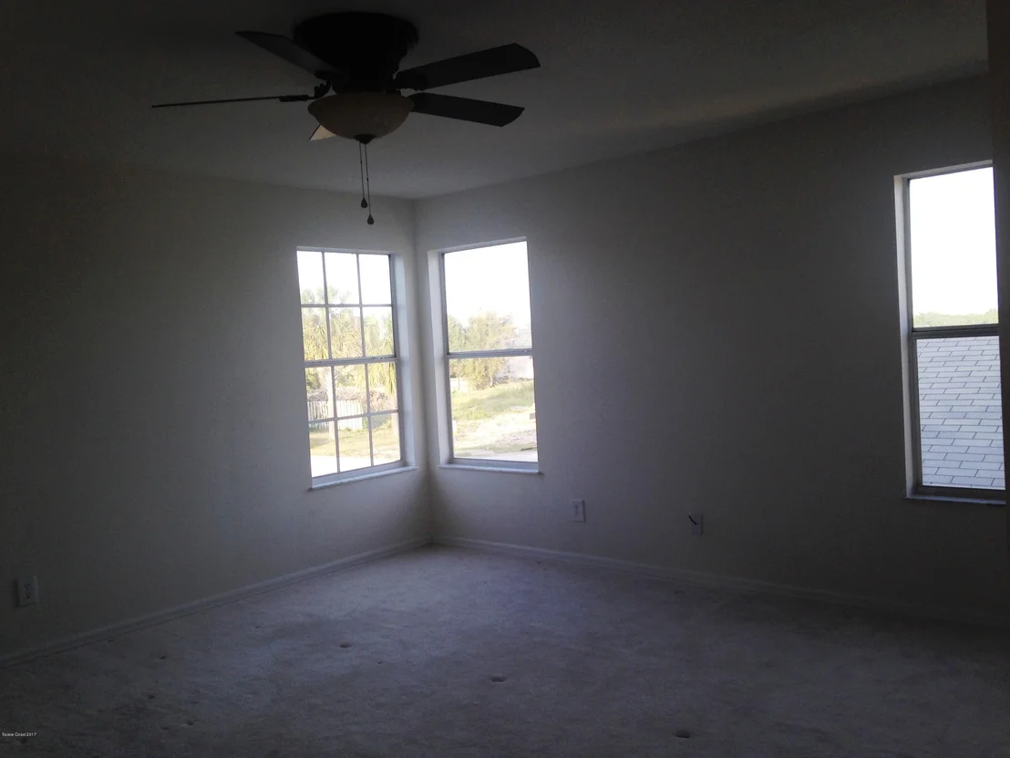 Photo of 221 Provincial Drive