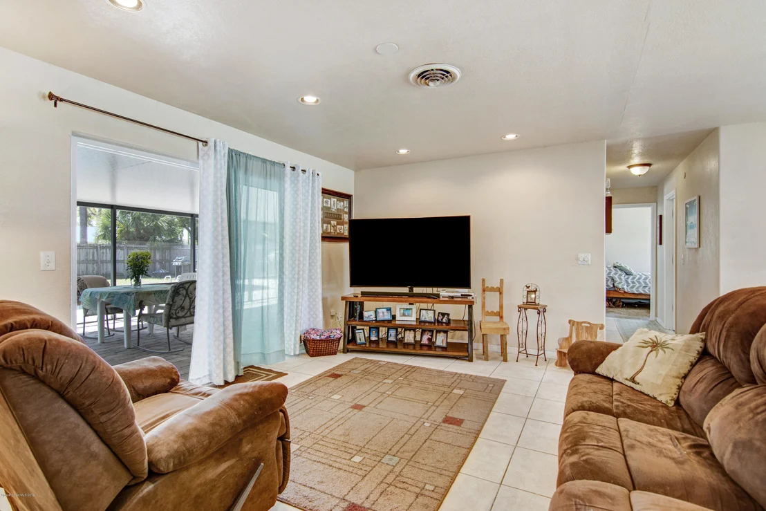 Photo of 995 Miracle Way