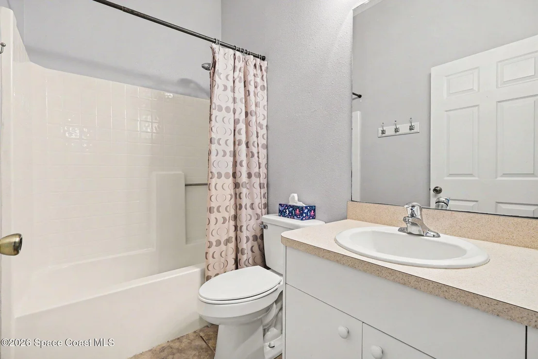 Photo of 6890 Caliph Avenue