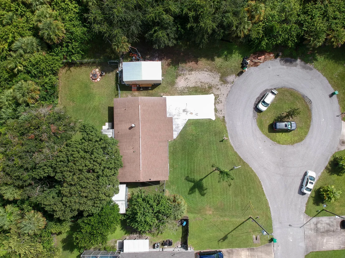 Photo of 5950 Edison Street