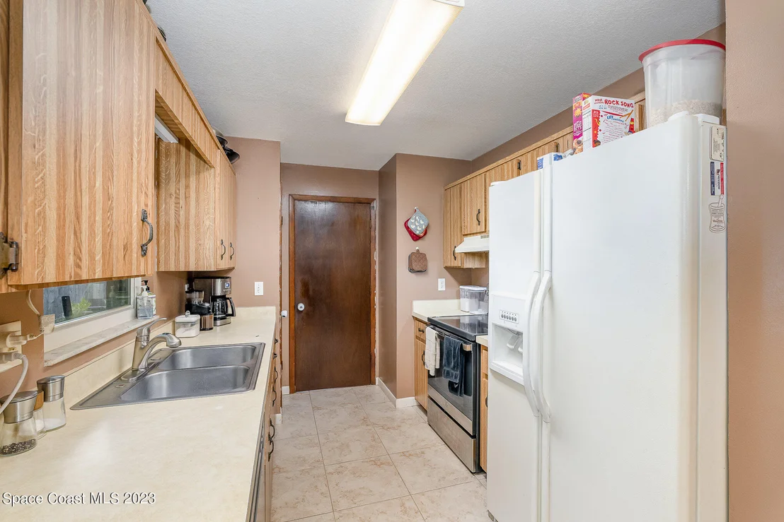 Photo of 5140 Everett Street