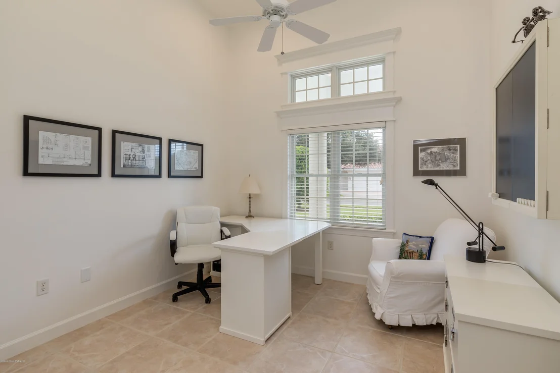 Photo of 1660 Canterbury Drive