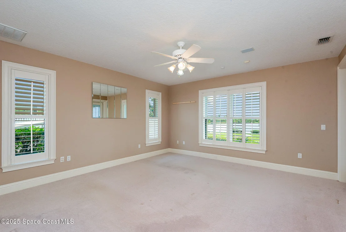 Photo of 1175 Tuckaway Drive