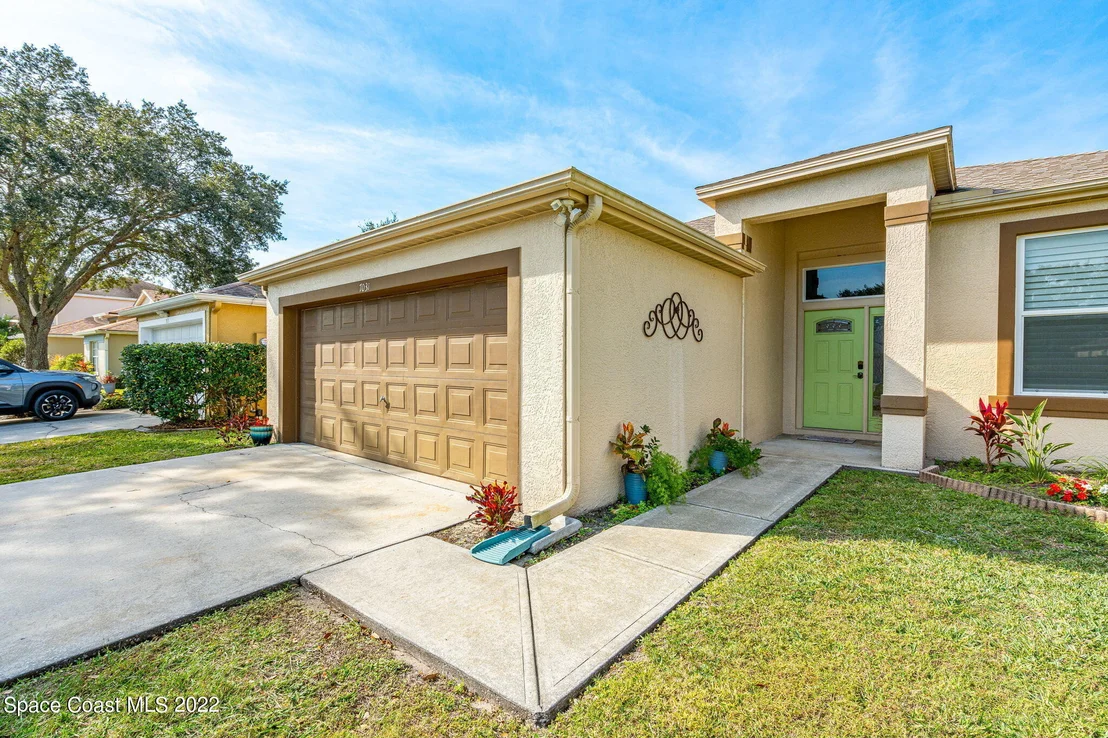 Photo of 7031 Hammock Trace Drive