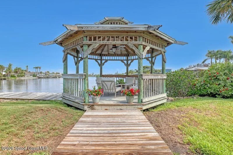 Photo of 1530 Bay Shore Drive