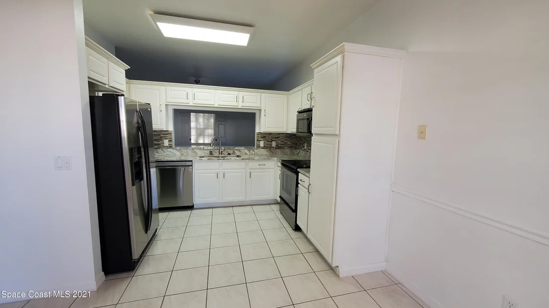 Photo of 1049 S Fork Circle