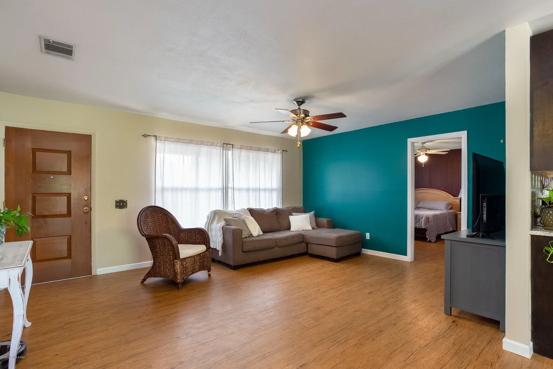 Photo of 1952 W Ixora Drive W