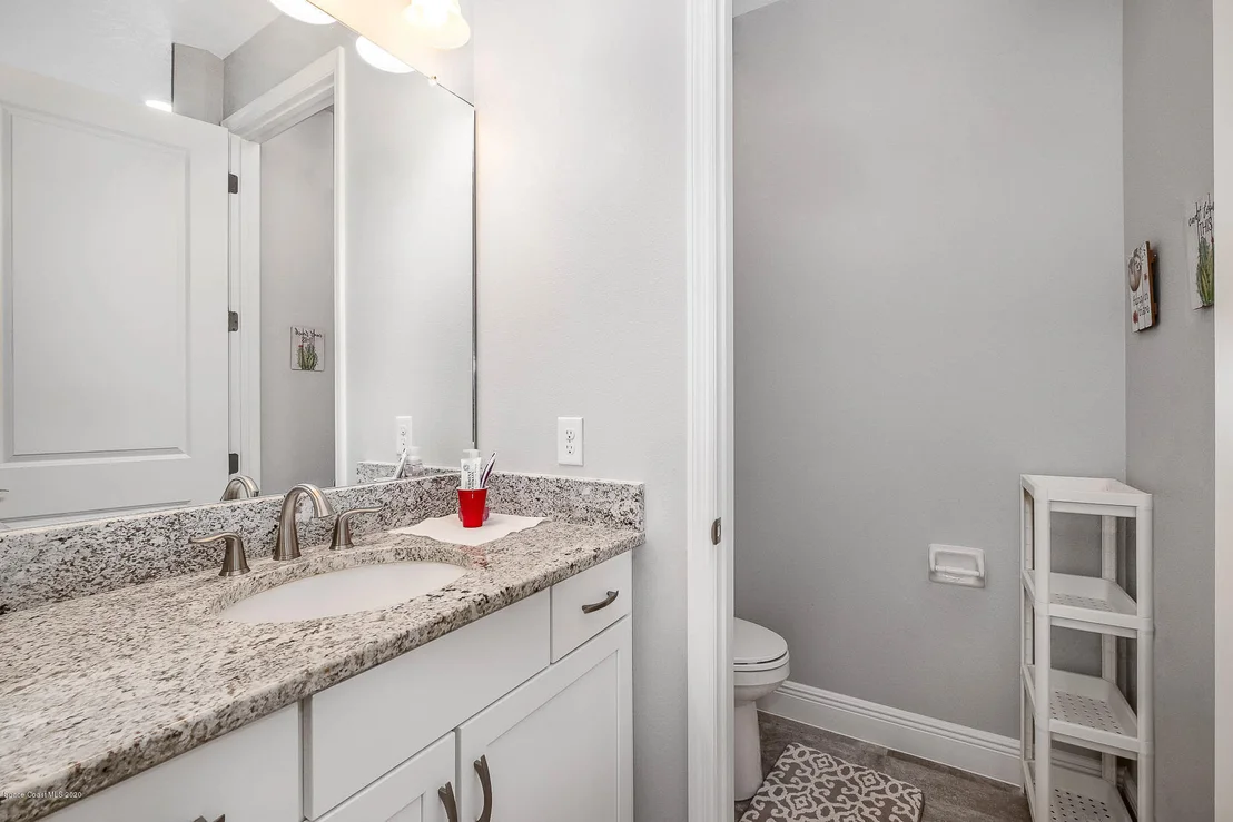 Photo of 7347 Bluemink Lane