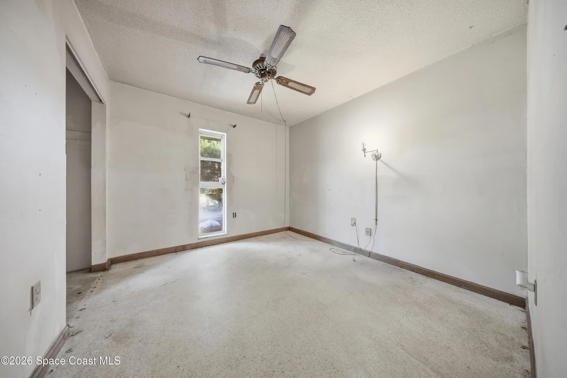 Photo of 1139 Groves Drive