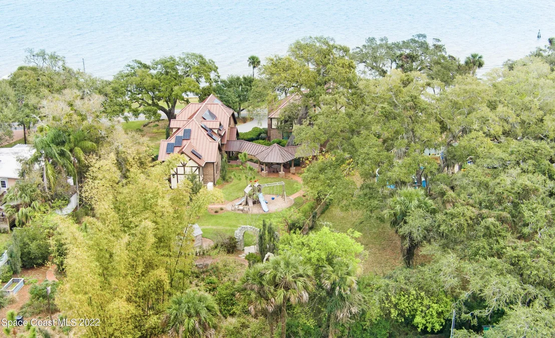 Photo of 1335 Rockledge Drive