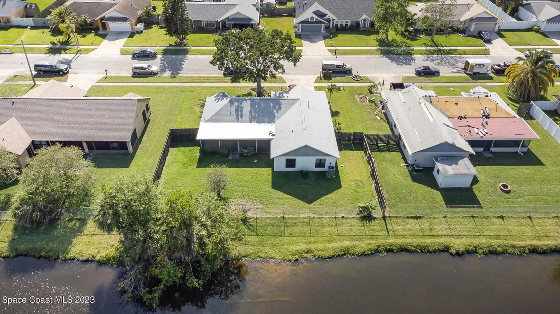 Photo of 2777 Nobility Avenue