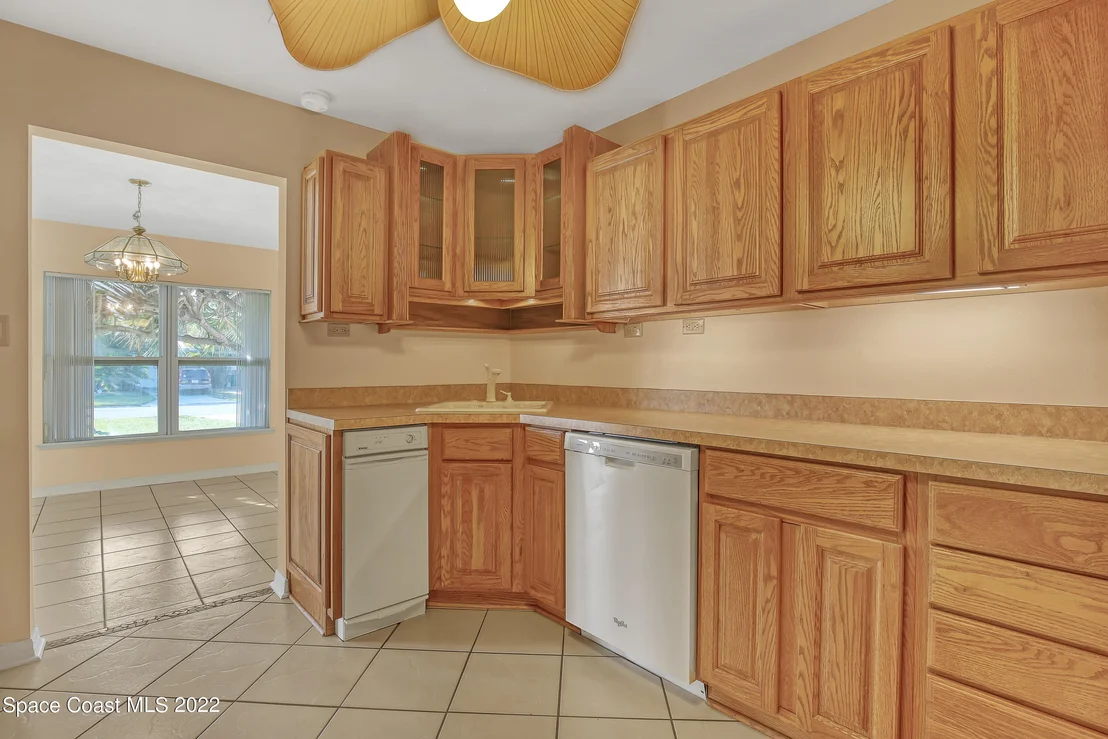 Photo of 185 Herron Drive