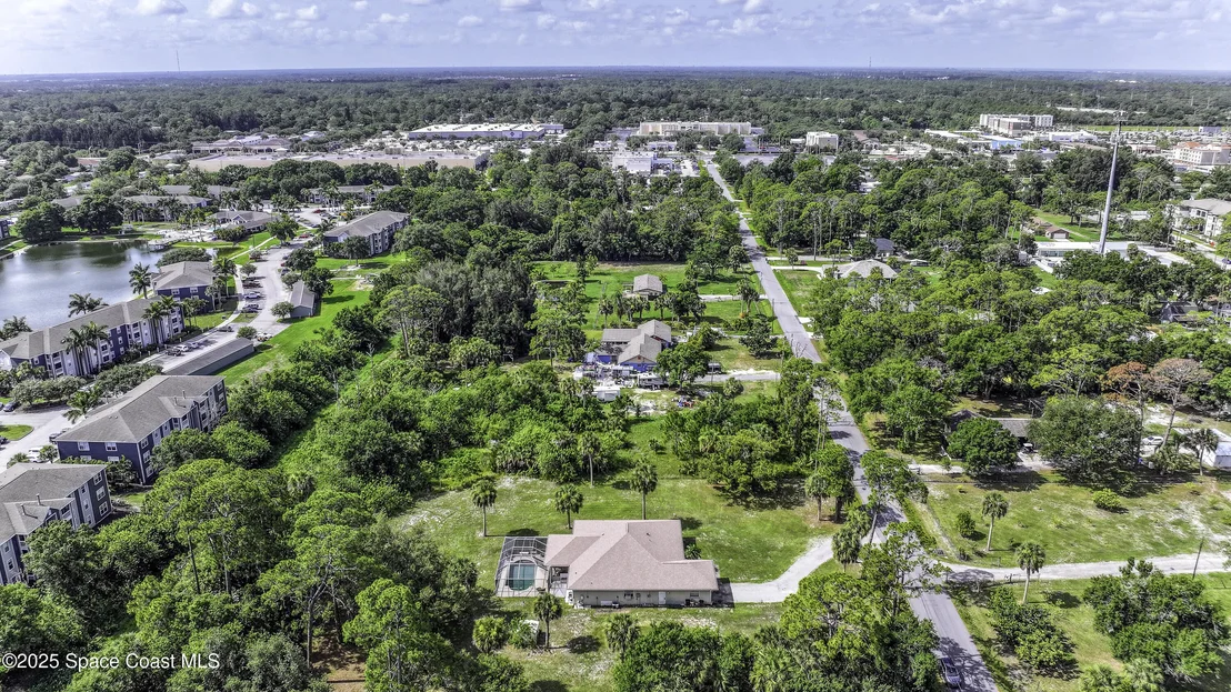 Photo of 386 Valencia Road