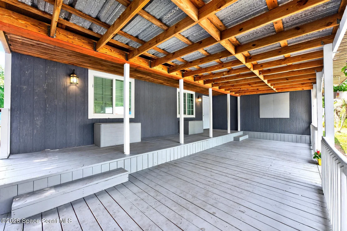 Photo of 4585 Vancouver Avenue