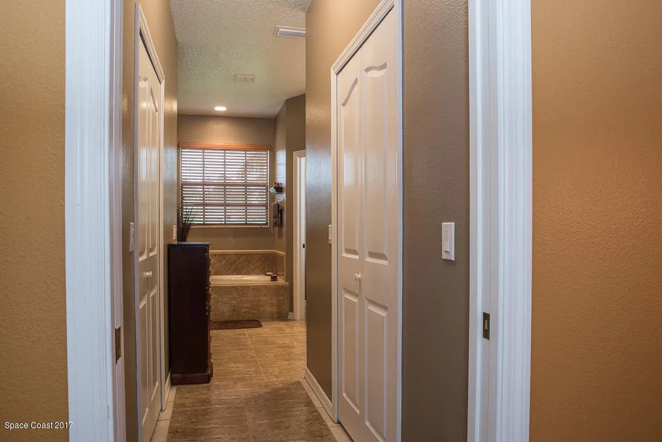 Photo of 5015 Timber Lane Drive