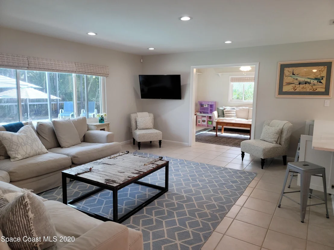 Photo of 235 Pineapple Street