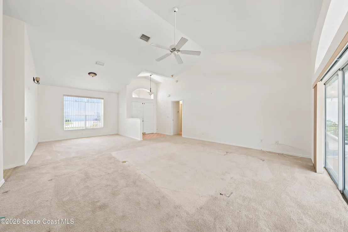 Photo of 1051 Fieldstone Drive