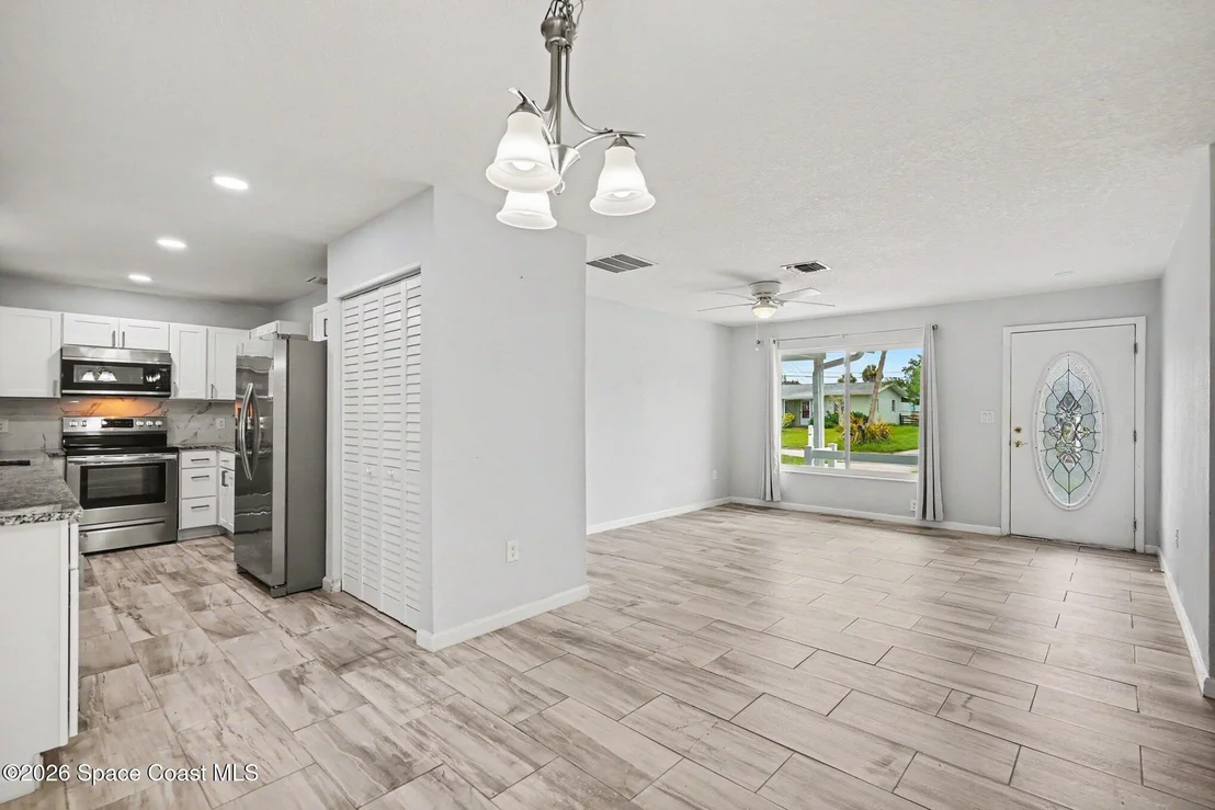 Photo of 780 Mohawk Avenue