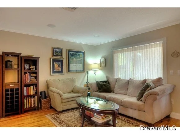 Photo of 839 NE Knecht