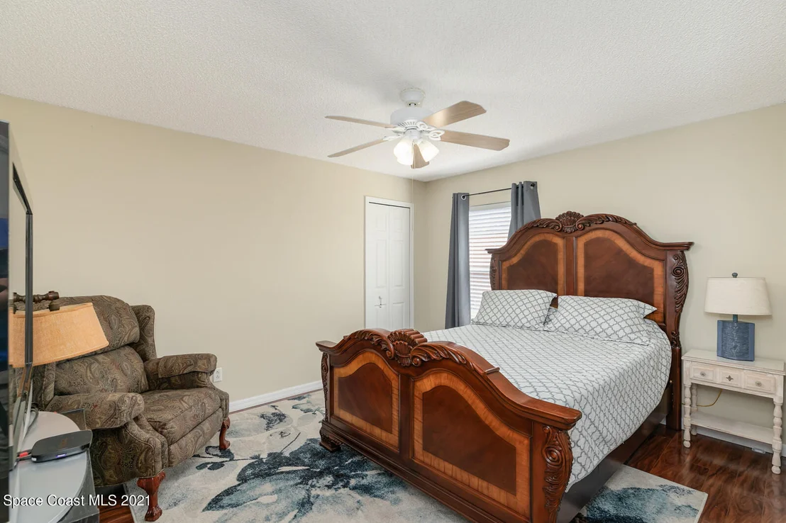 Photo of 8595 Eola Court