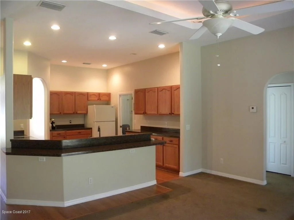 Photo of 9560 Riverview Drive