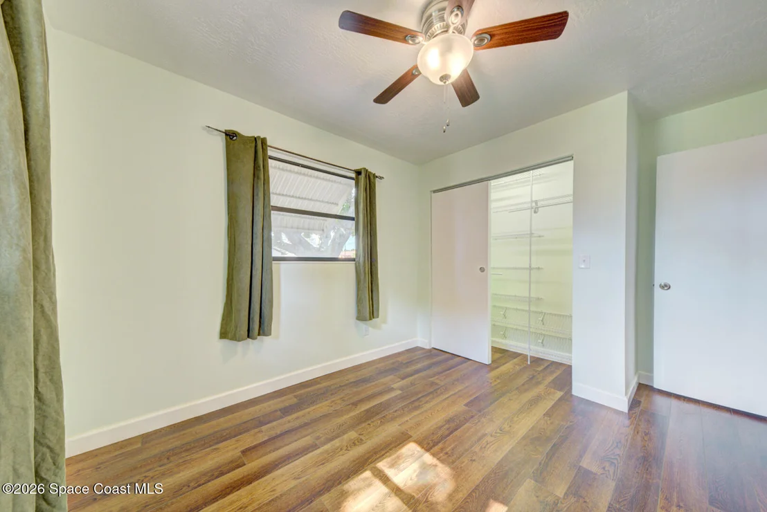 Photo of 990 Hibiscus Street