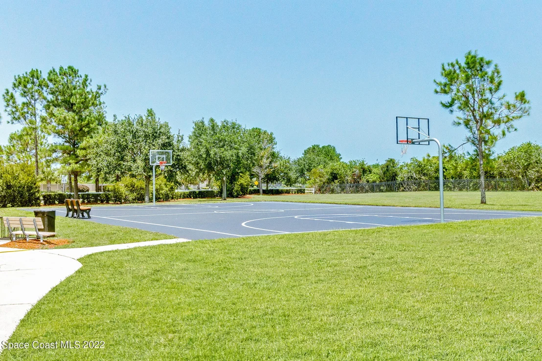 Photo of 3616 Peninsula Circle
