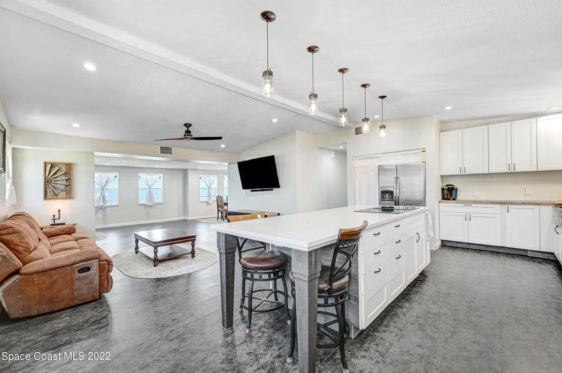 Photo of 1005 George Avenue