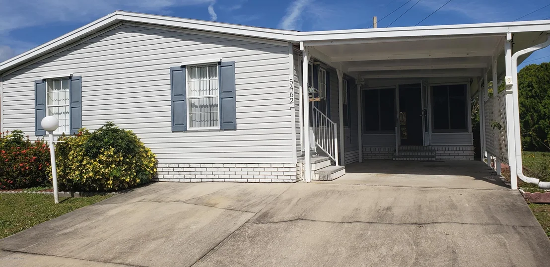 Photo of Unit 0 at 5462 Bannock Street