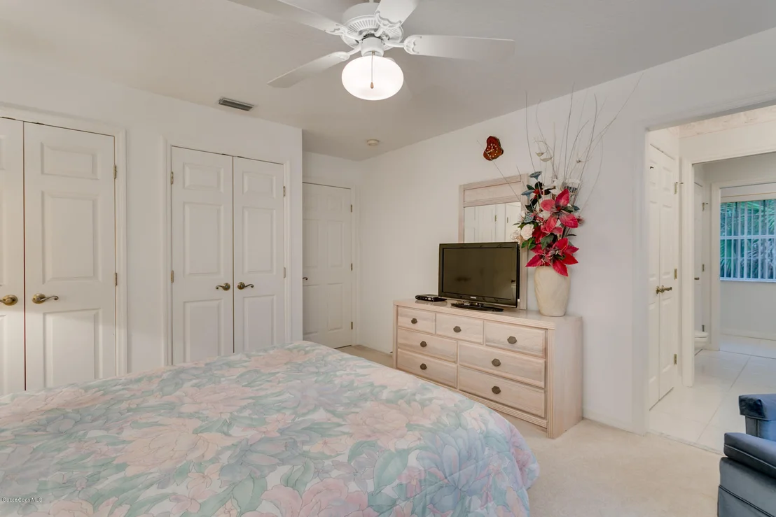 Photo of 5260 Sorrel Drive