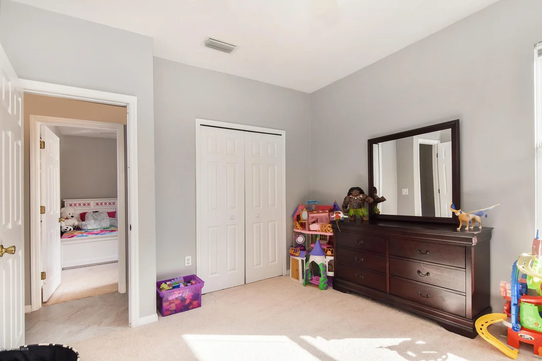 Photo of 1410 Whitman Drive